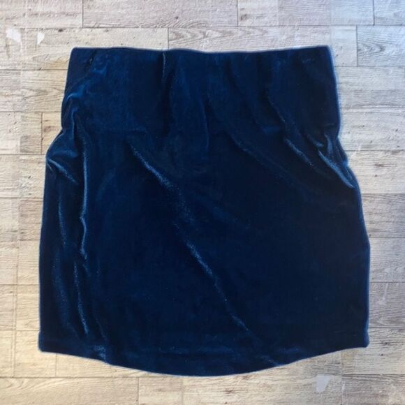 BCBG, Velvet, Midnight Blue Haze, Bodycon Mini Skirt - Picture 15 of 16